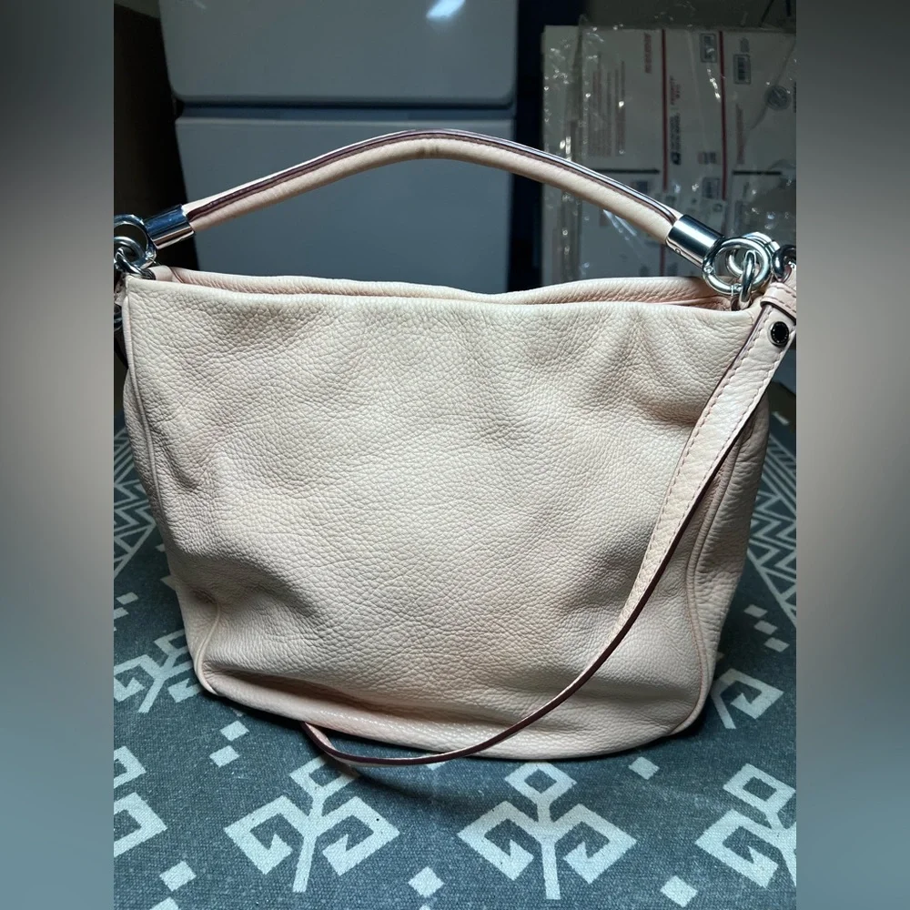 Marc Jacobs Elegant pale peach Women's boho Bag